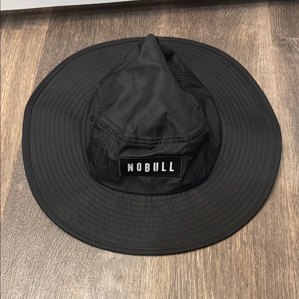 NOBULL Black Outdoor Hat L/XL